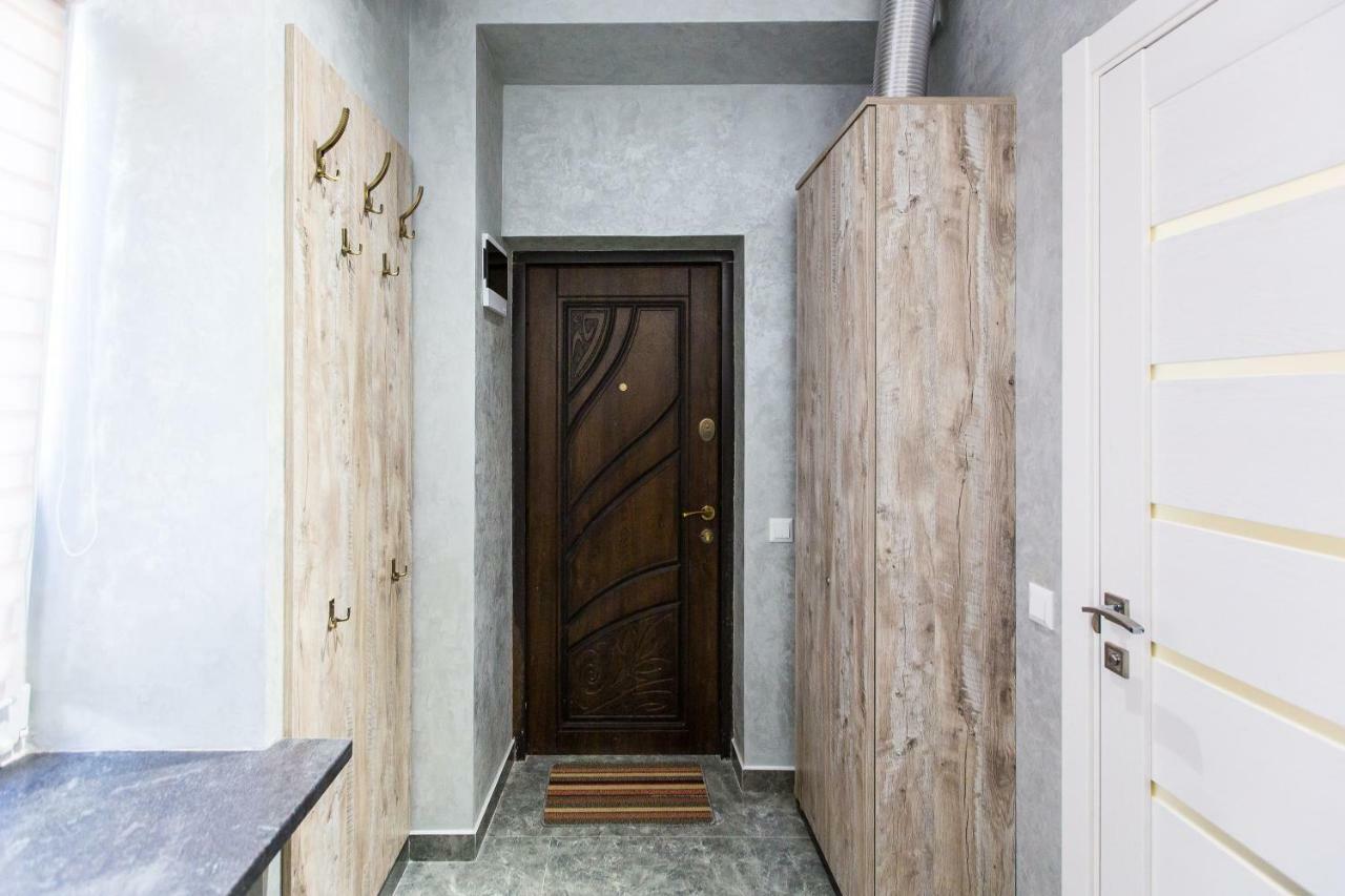 Дизайнерська Віп Квартира По Вулиці Куліша 14 Lviv Exterior photo