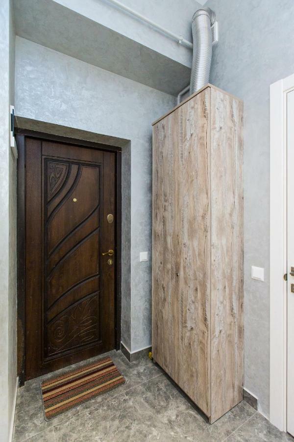 Дизайнерська Віп Квартира По Вулиці Куліша 14 Lviv Exterior photo